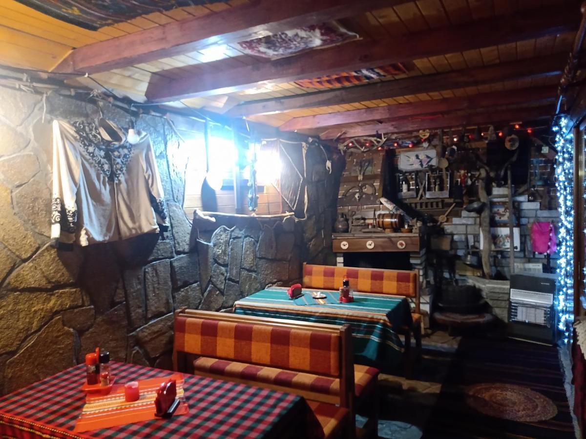 Отель КръчмЪ При Байката Рибарица Экстерьер фото
